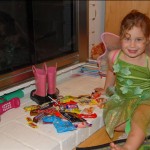 halloween 4 nikki candy (Small)