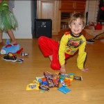 halloween3 justin candy (Small)